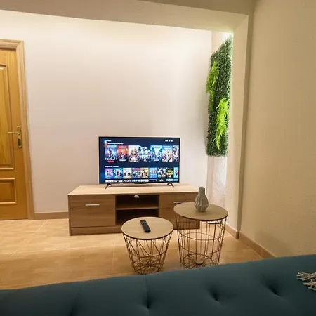 Adarya Medieval Charm Shelter * Ávila