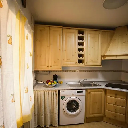 Daire Adarya Medieval Charm Shelter